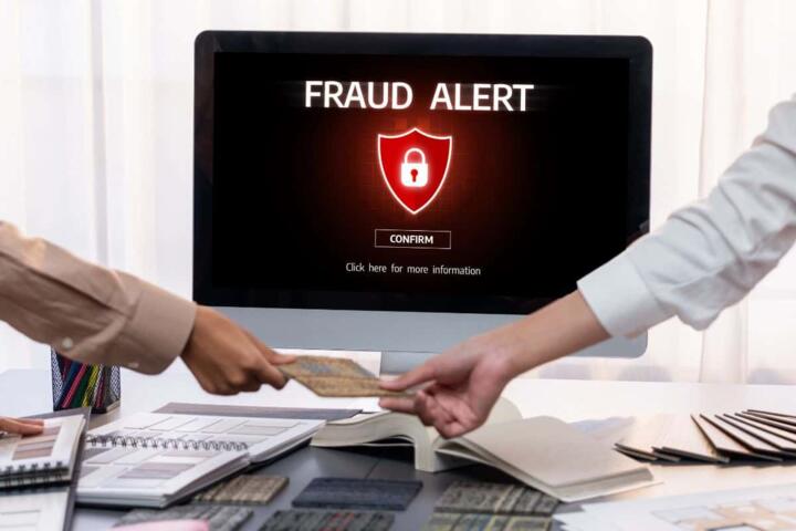 What a Fake Refund Scam Looks Like