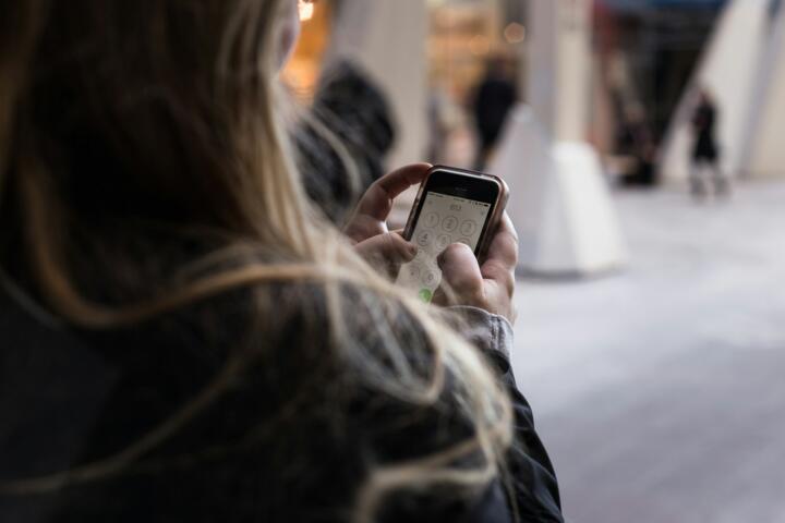 Choosing a Phone for Non-Tech Users